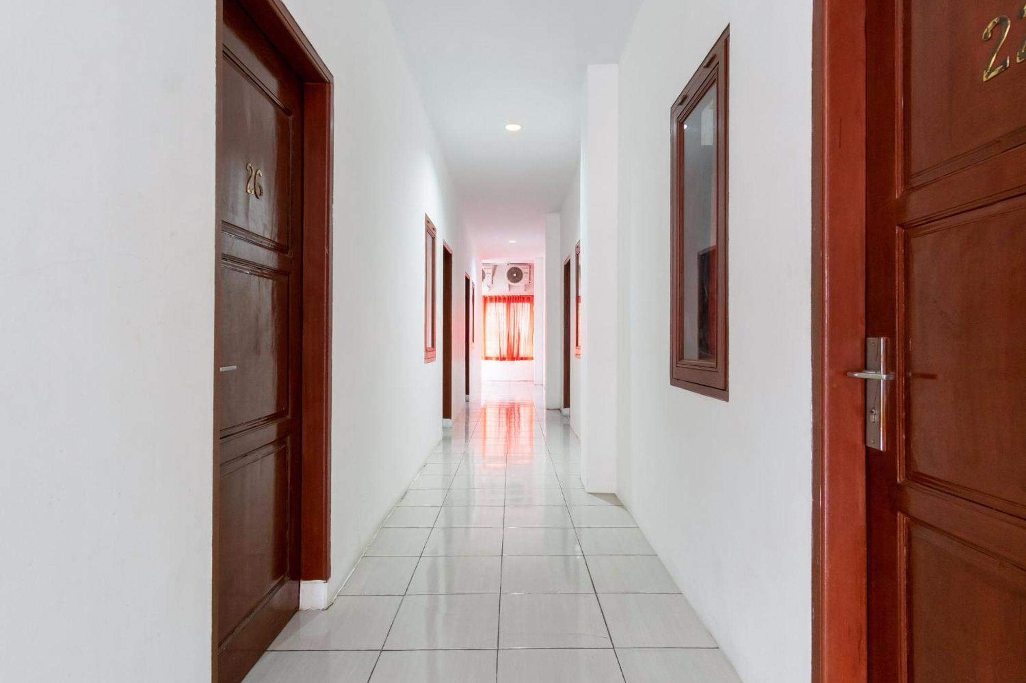 Oyo 622 Bakti Homestay Medan Bagian luar foto